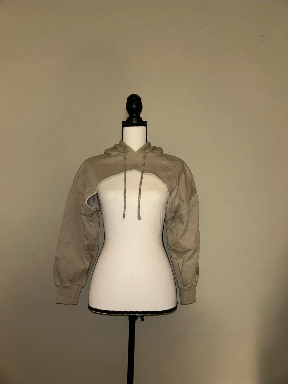 Zara Cropped Hoodie - Beige